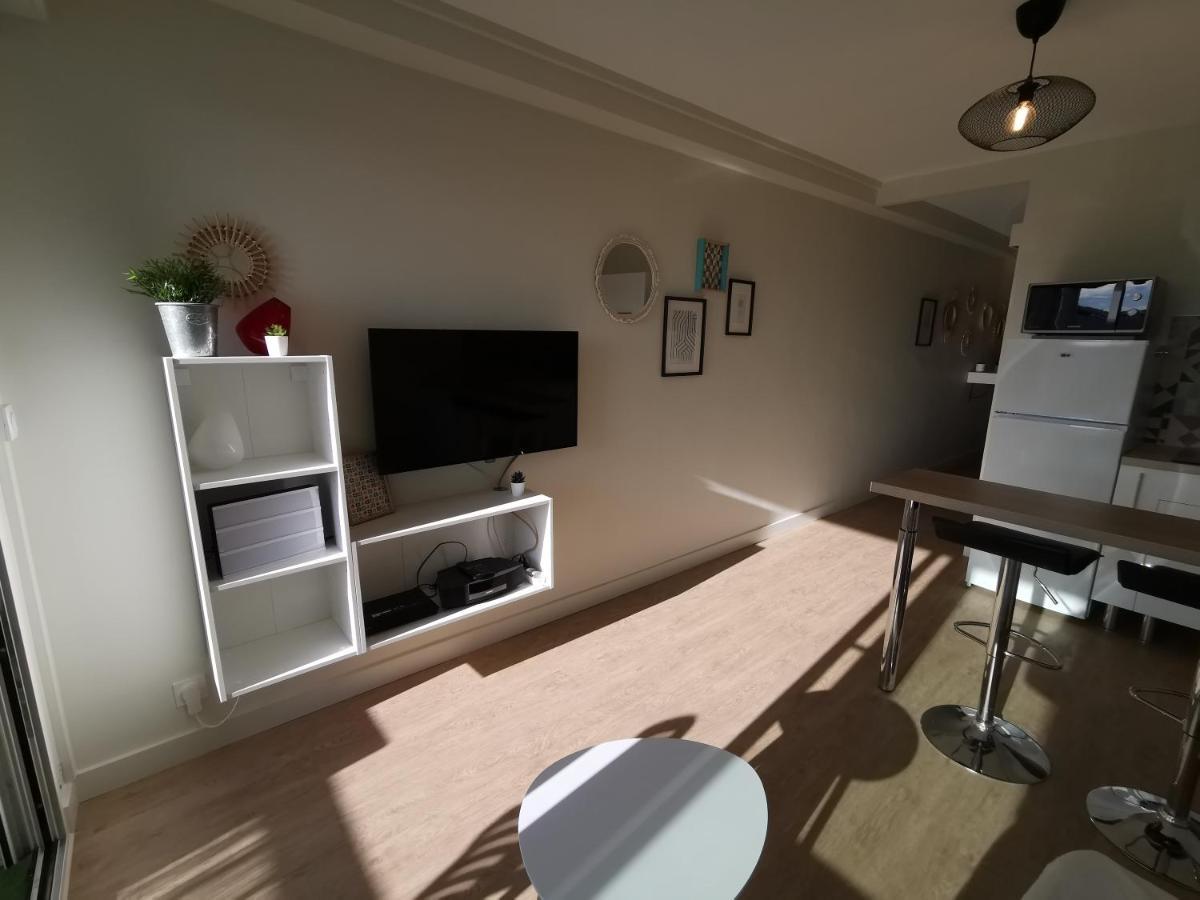 Appartement 1 Chambre + Parking A Deux Pas Des Plages Sete Bagian luar foto