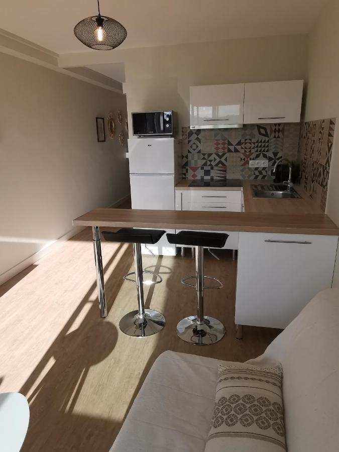 Appartement 1 Chambre + Parking A Deux Pas Des Plages Sete Bagian luar foto